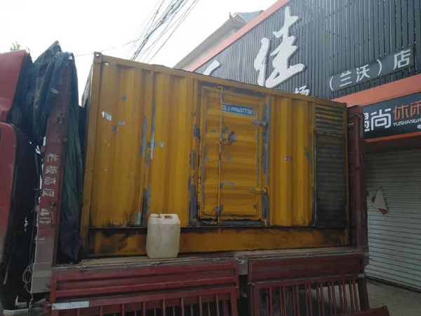 西工发电机组功率与使用时间之间的关系