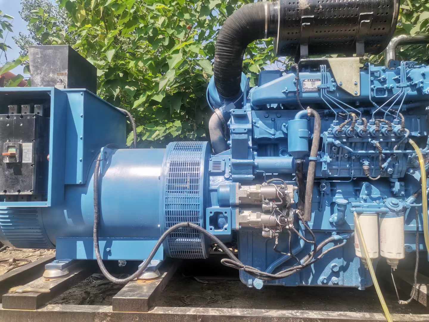 西工详细说明降低 800kW 柴油发电机输出电流波动的方法