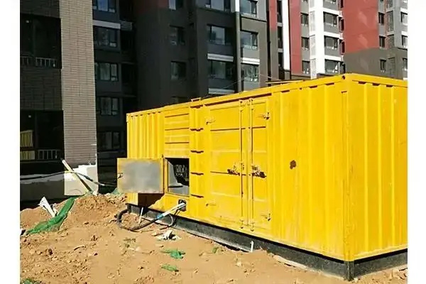 西工发电机租赁中燃油压力过低会对发动机的哪些部件造成损坏？