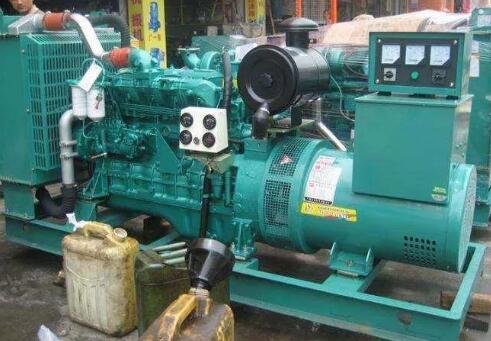 西工冬季启动柴油发电机时，如何避免电瓶过度放电？